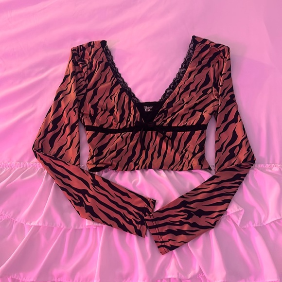 Tiger Mist Striped Going Out Longsleeve Top - Picture 1 of 4